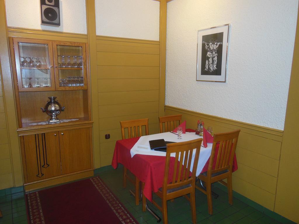 Hotel Pri Belokranjcu Novo Mesto Exteriér fotografie